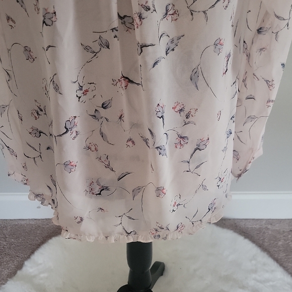 Avia Light Pink Floral Women's Blouse - Picture 4 of 5